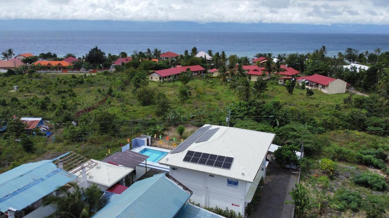 Bernis Hostel Moalboal Extérieur photo