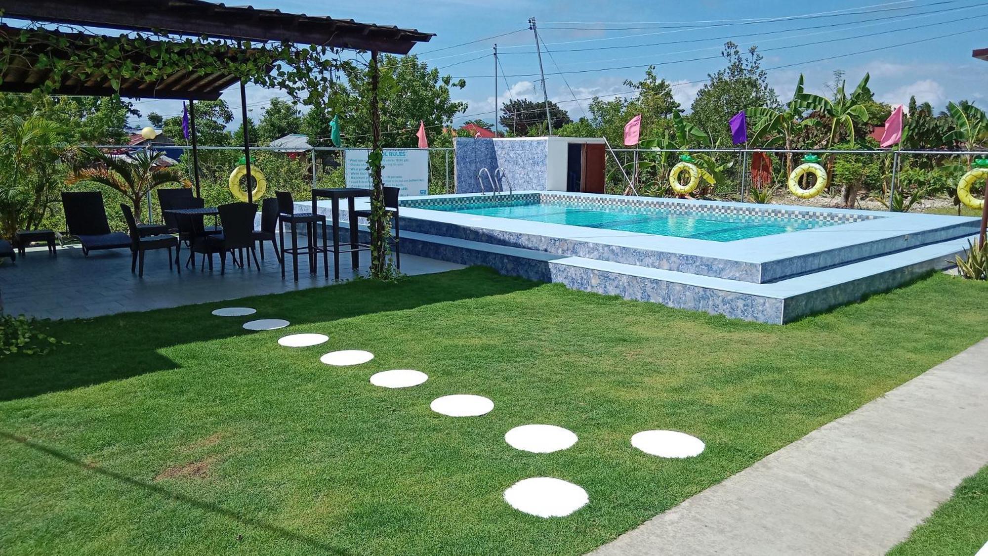 Bernis Hostel Moalboal Extérieur photo